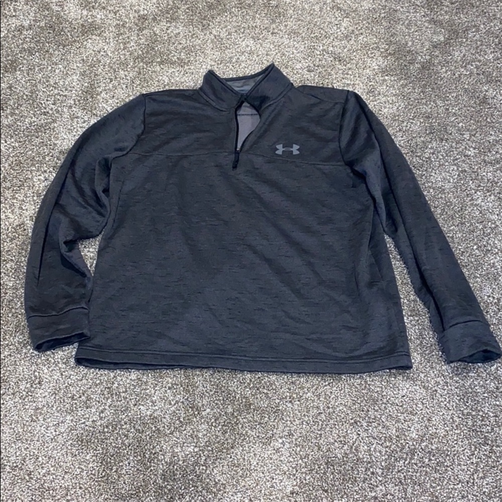 Men’s Half zip charcoal grey UA sweatshirt